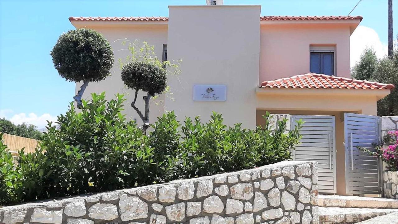 Amarianos Villas Agia Efimia Exteriér fotografie