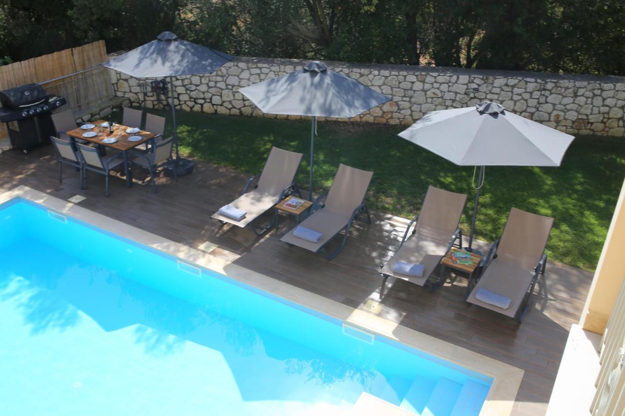 Amarianos Villas Agia Efimia Exteriér fotografie