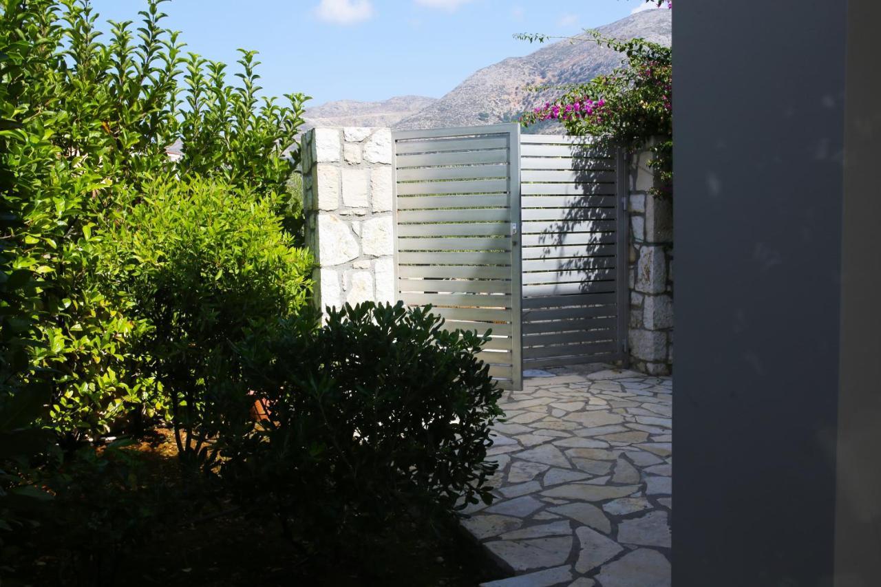Amarianos Villas Agia Efimia Exteriér fotografie