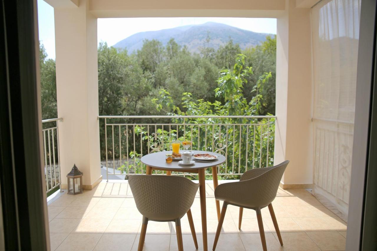 Amarianos Villas Agia Efimia Exteriér fotografie